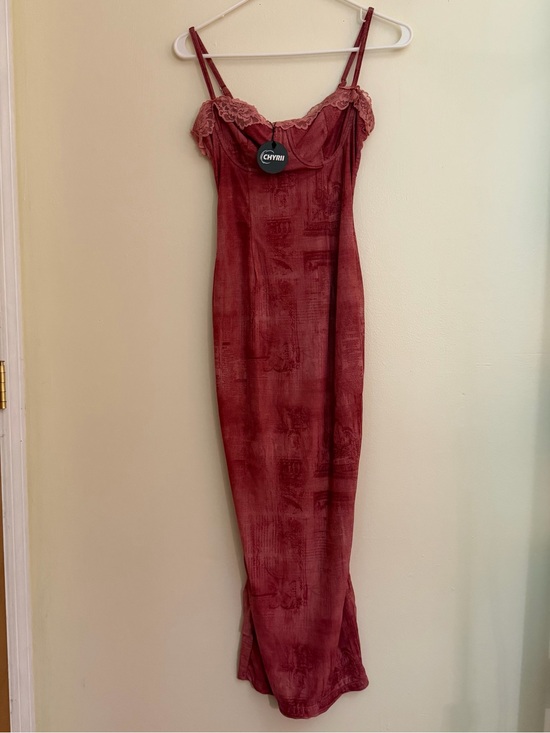Chyrii Dresses & Skirts - CHYRII Red Lace Trim Body con Dress - NWT